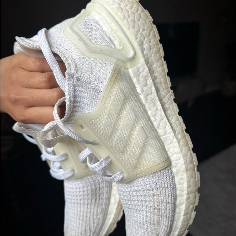 Women’s All White Adidas Ultraboosts • 6 - Picture 4 of 6